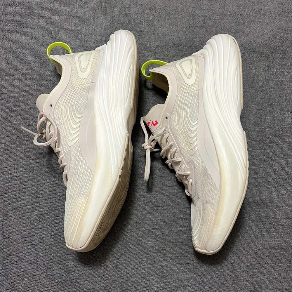 APL Women's Cream Running Shoes - Picture 4 of 5